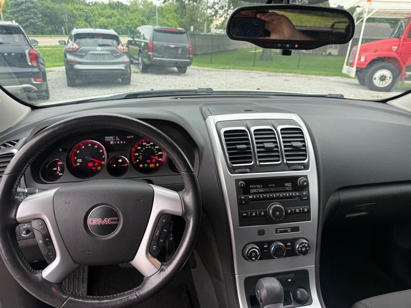 GMC Acadia SLE-1 AWD 2012