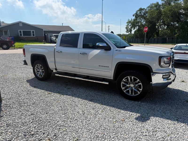 GMC Sierra 1500 SLT Crew Cab Long Box 4WD 2018
