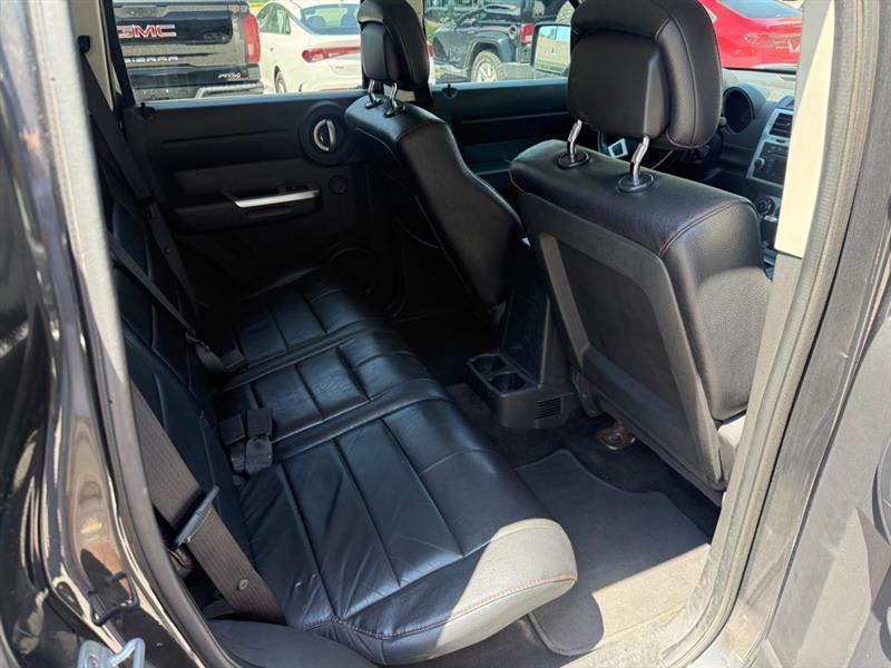 Dodge Nitro Shock 4WD 2011