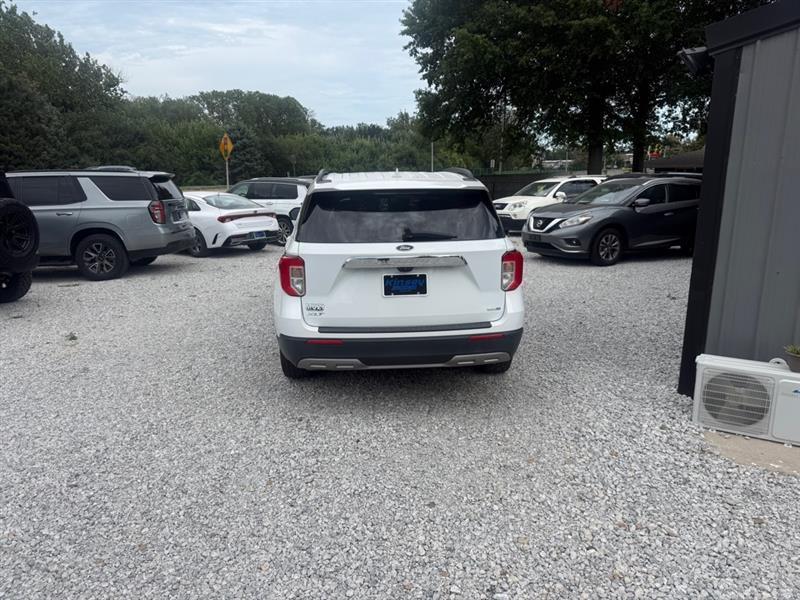 Ford Explorer XLT AWD 2020