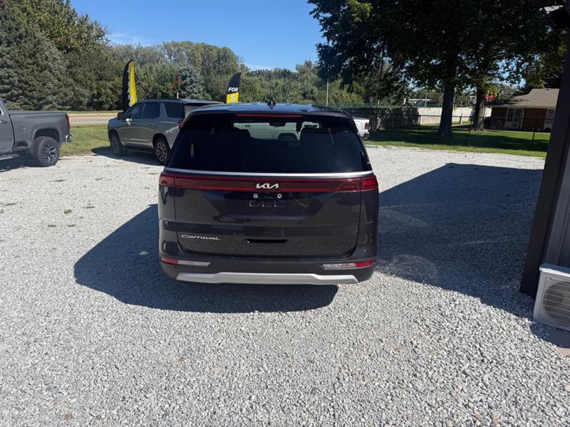 Kia Carnival EX 2022
