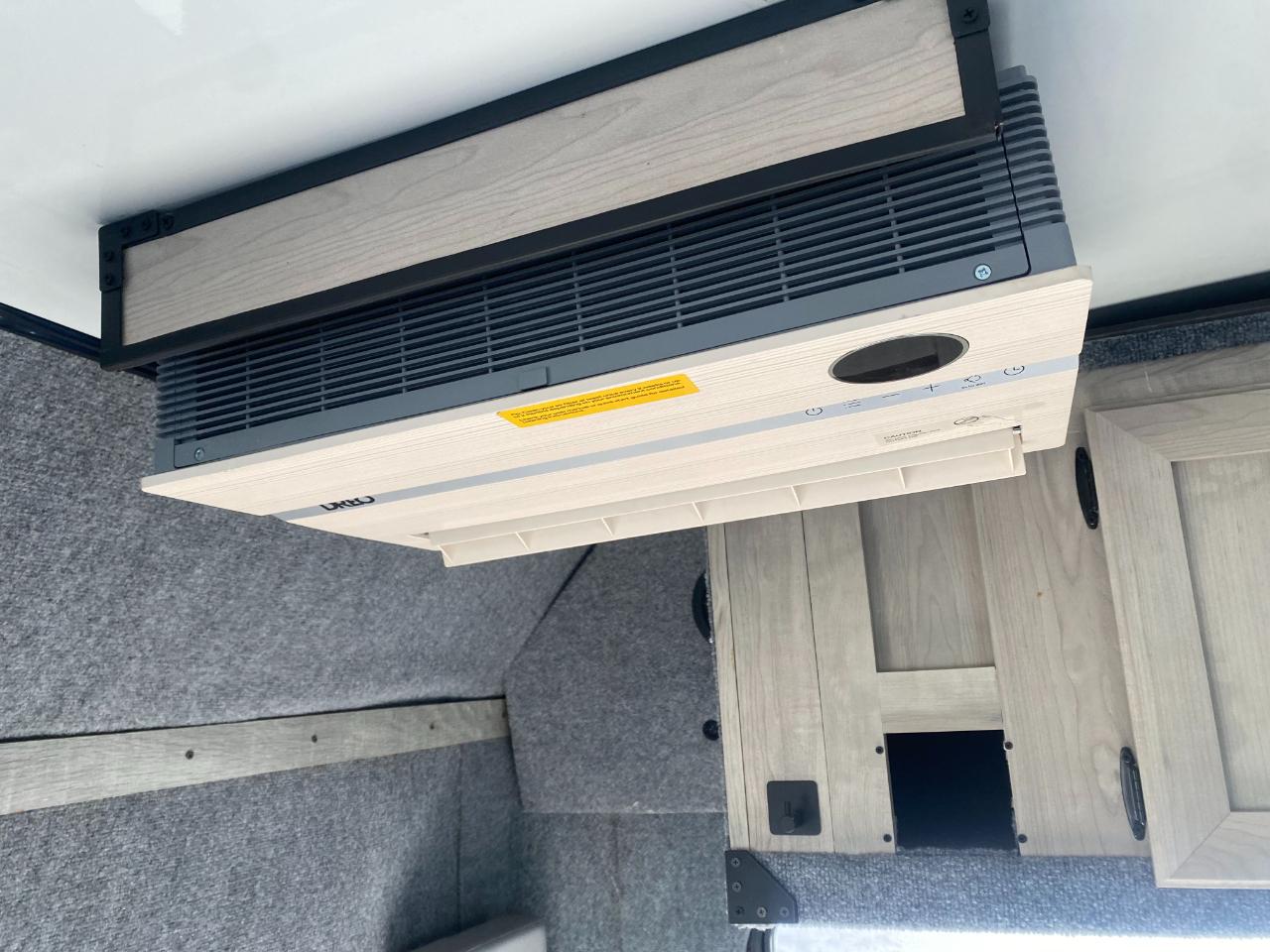 Ford Econoline E-350 Super Duty 2003