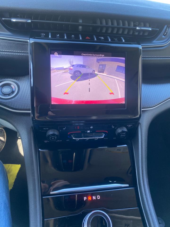 Jeep Grand Cherokee L Laredo 4WD 2023