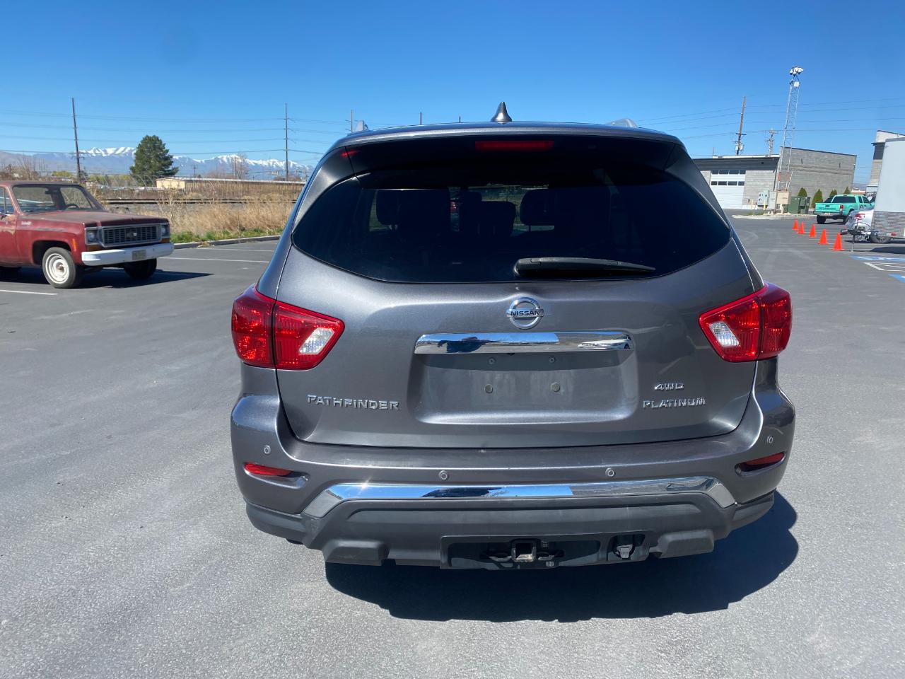 Nissan Pathfinder Platinum 4WD 2020