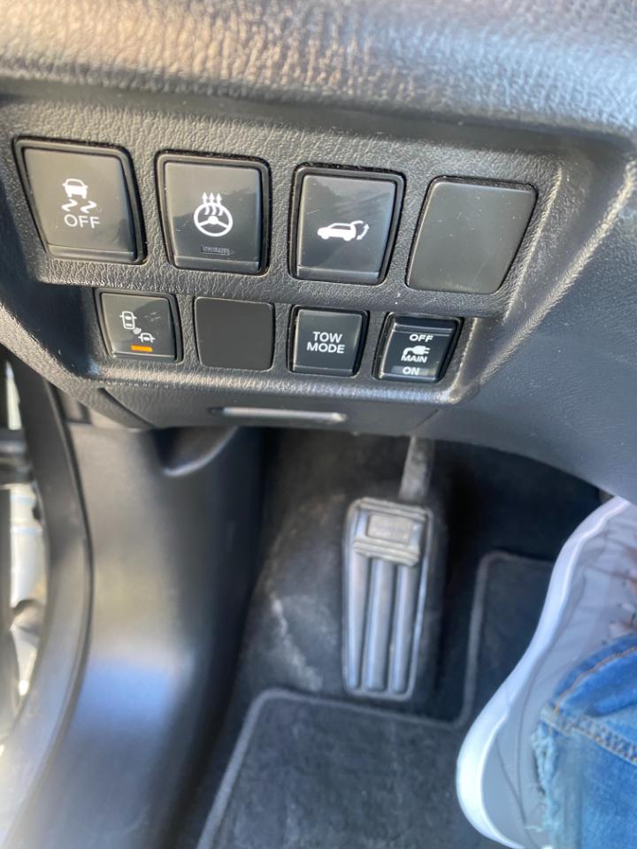 Nissan Pathfinder Platinum 4WD 2020