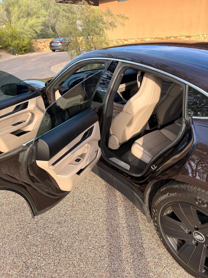 Porsche Taycan 4S 2021