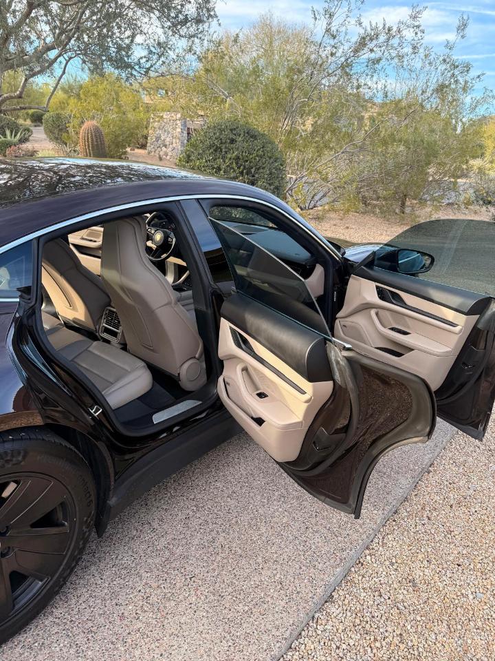 Porsche Taycan 4S 2021