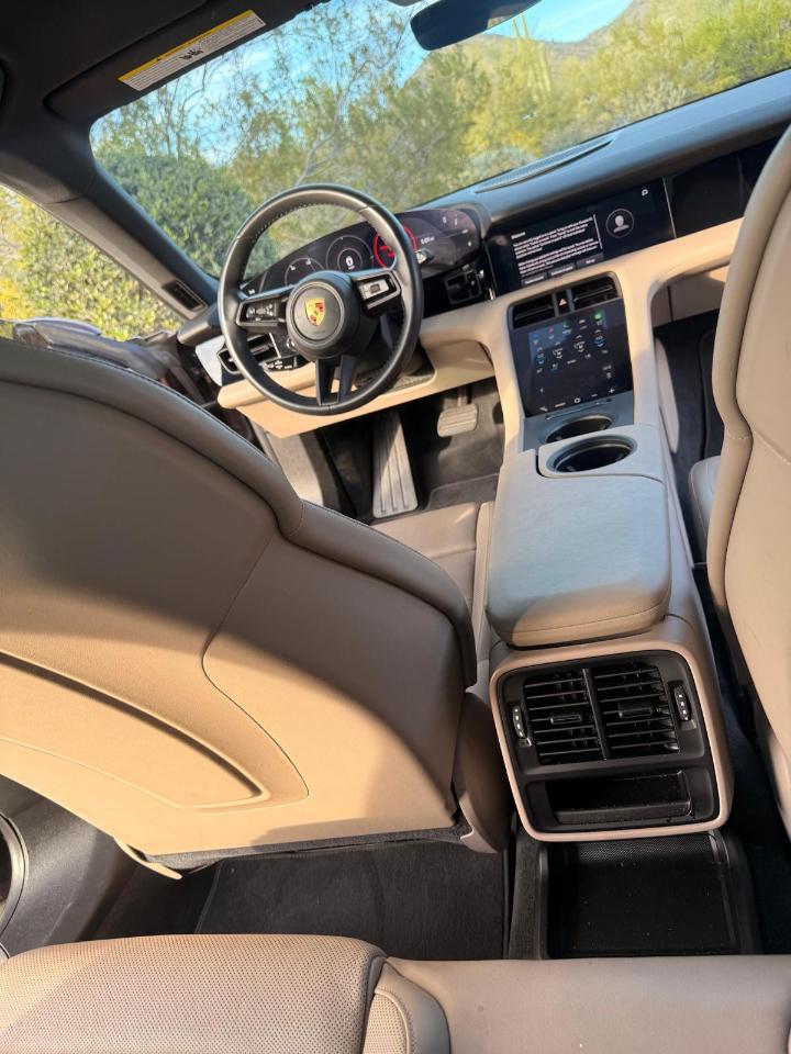 Porsche Taycan 4S 2021