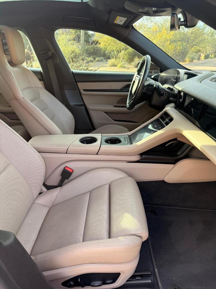 Porsche Taycan 4S 2021