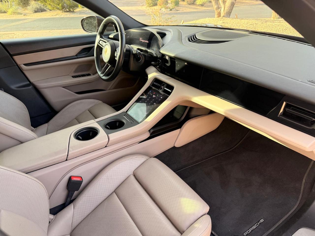 Porsche Taycan 4S 2021