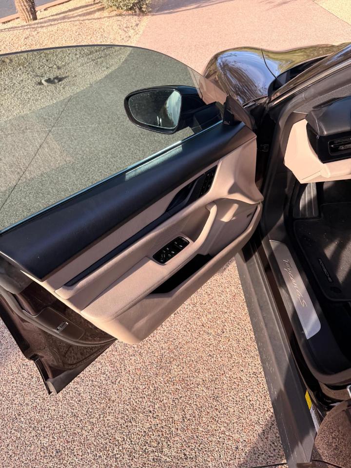 Porsche Taycan 4S 2021