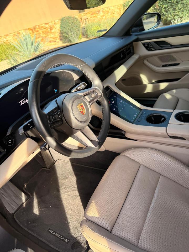 Porsche Taycan 4S 2021