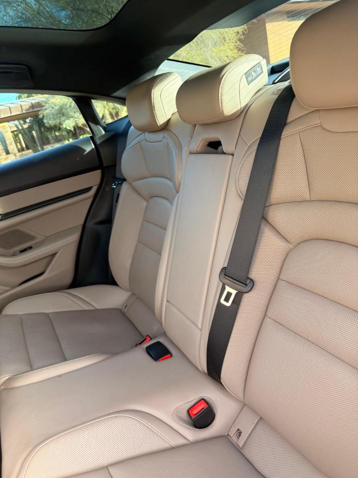 Porsche Taycan 4S 2021