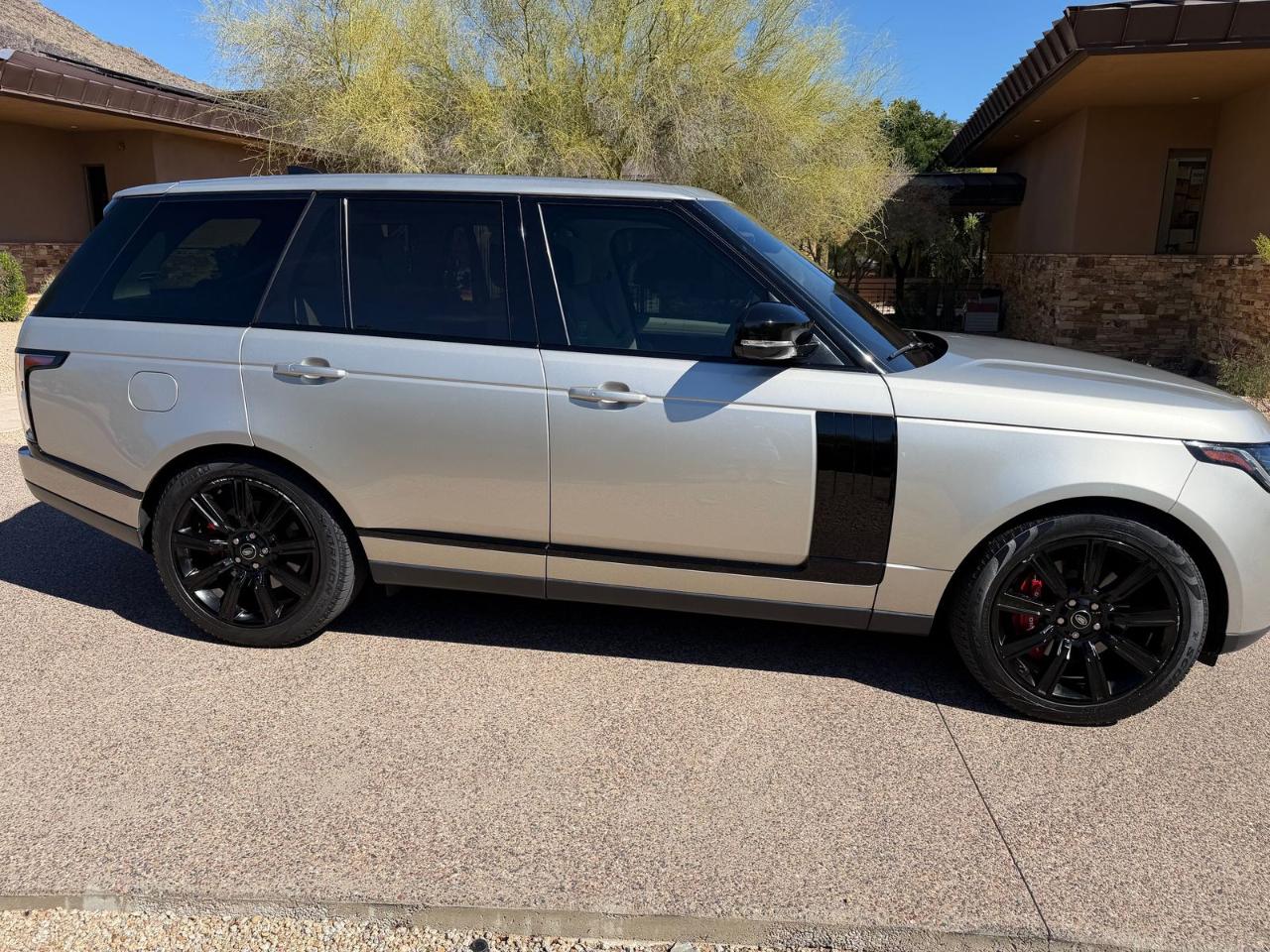 Land Rover Range Rover P360 Hybrid 2021