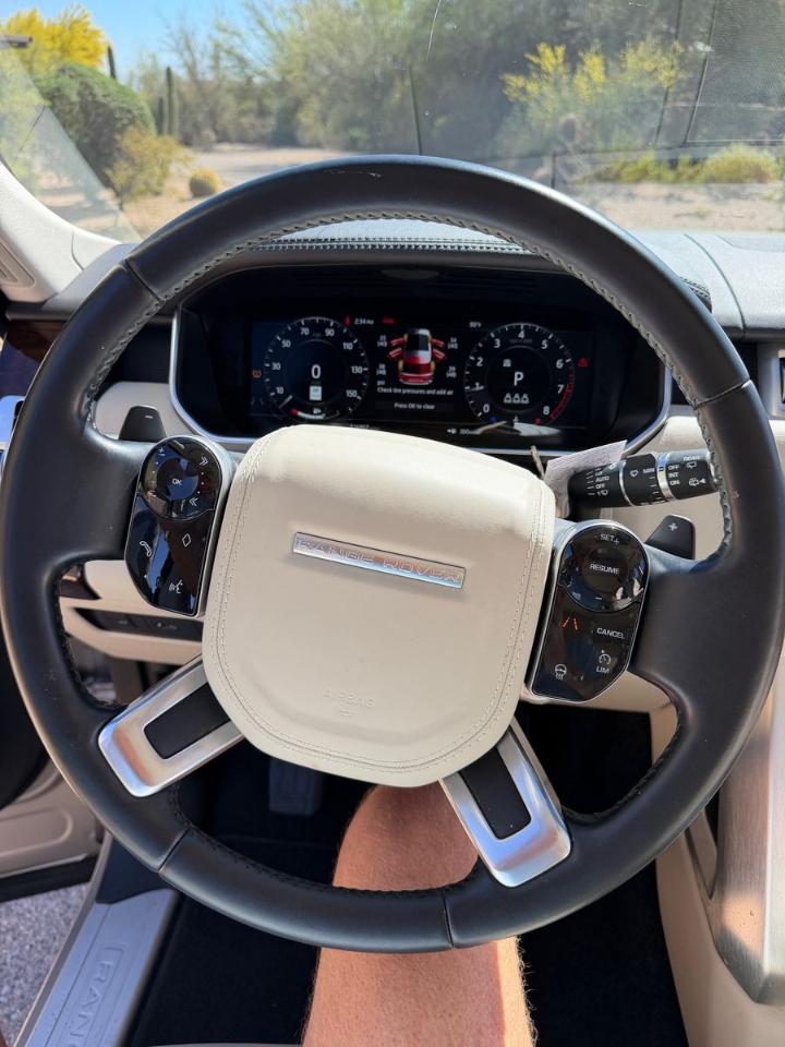 Land Rover Range Rover P360 Hybrid 2021