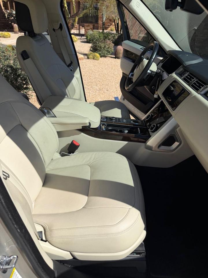 Land Rover Range Rover P360 Hybrid 2021