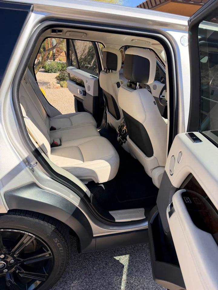 Land Rover Range Rover P360 Hybrid 2021