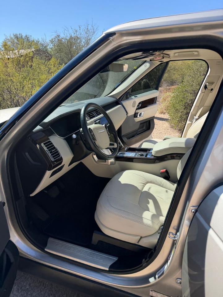 Land Rover Range Rover P360 Hybrid 2021