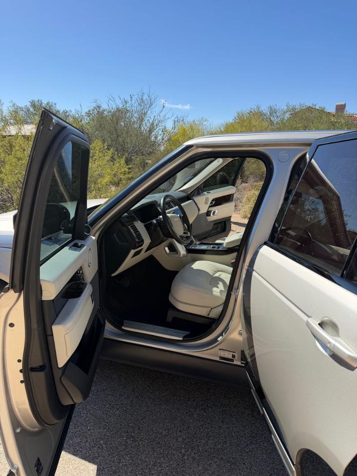 Land Rover Range Rover P360 Hybrid 2021