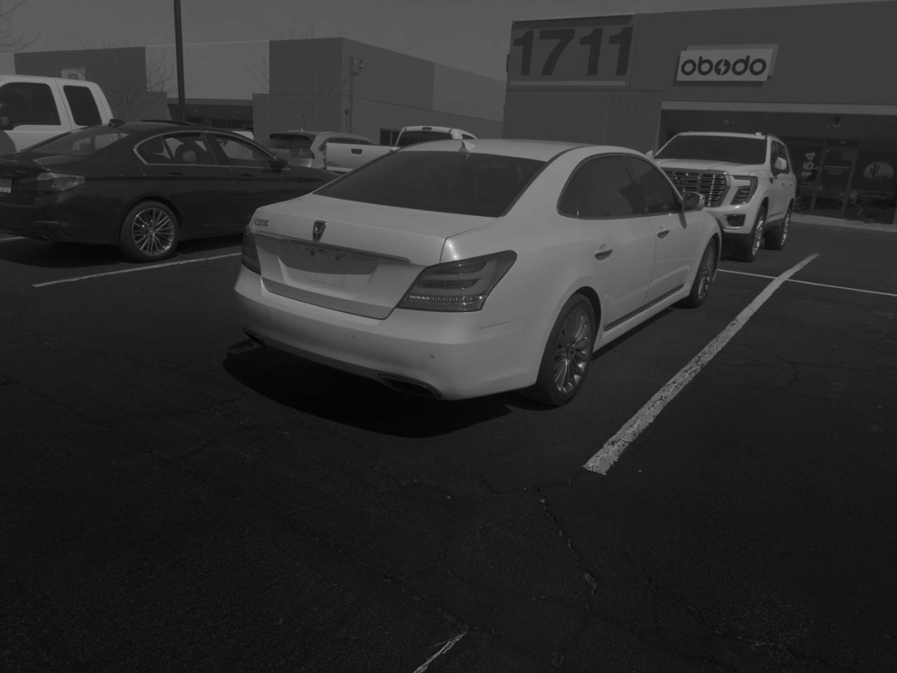 Hyundai Equus Signature 2015