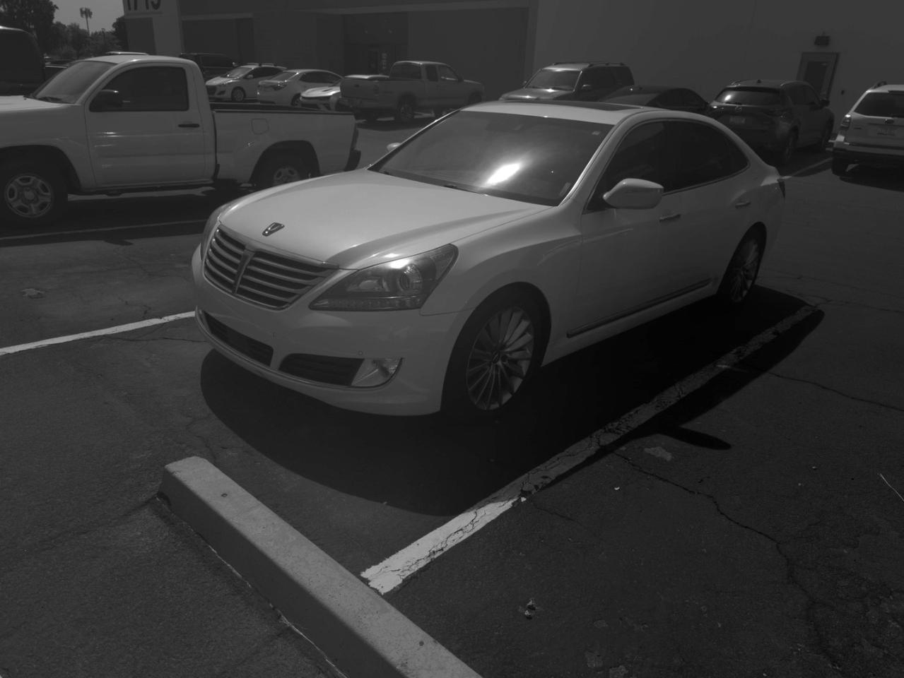 Hyundai Equus Signature 2015