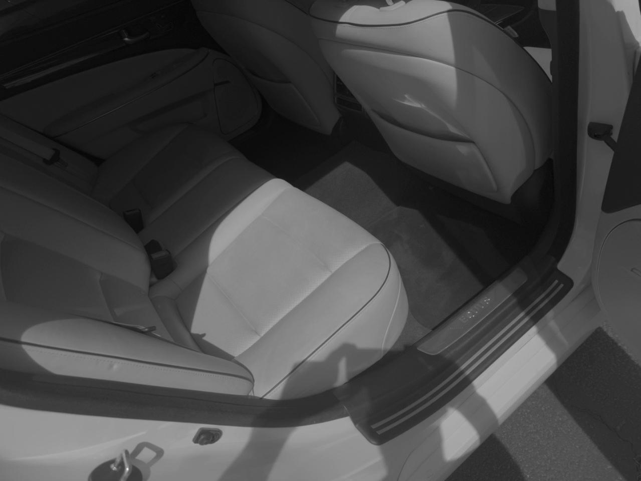 Hyundai Equus Signature 2015