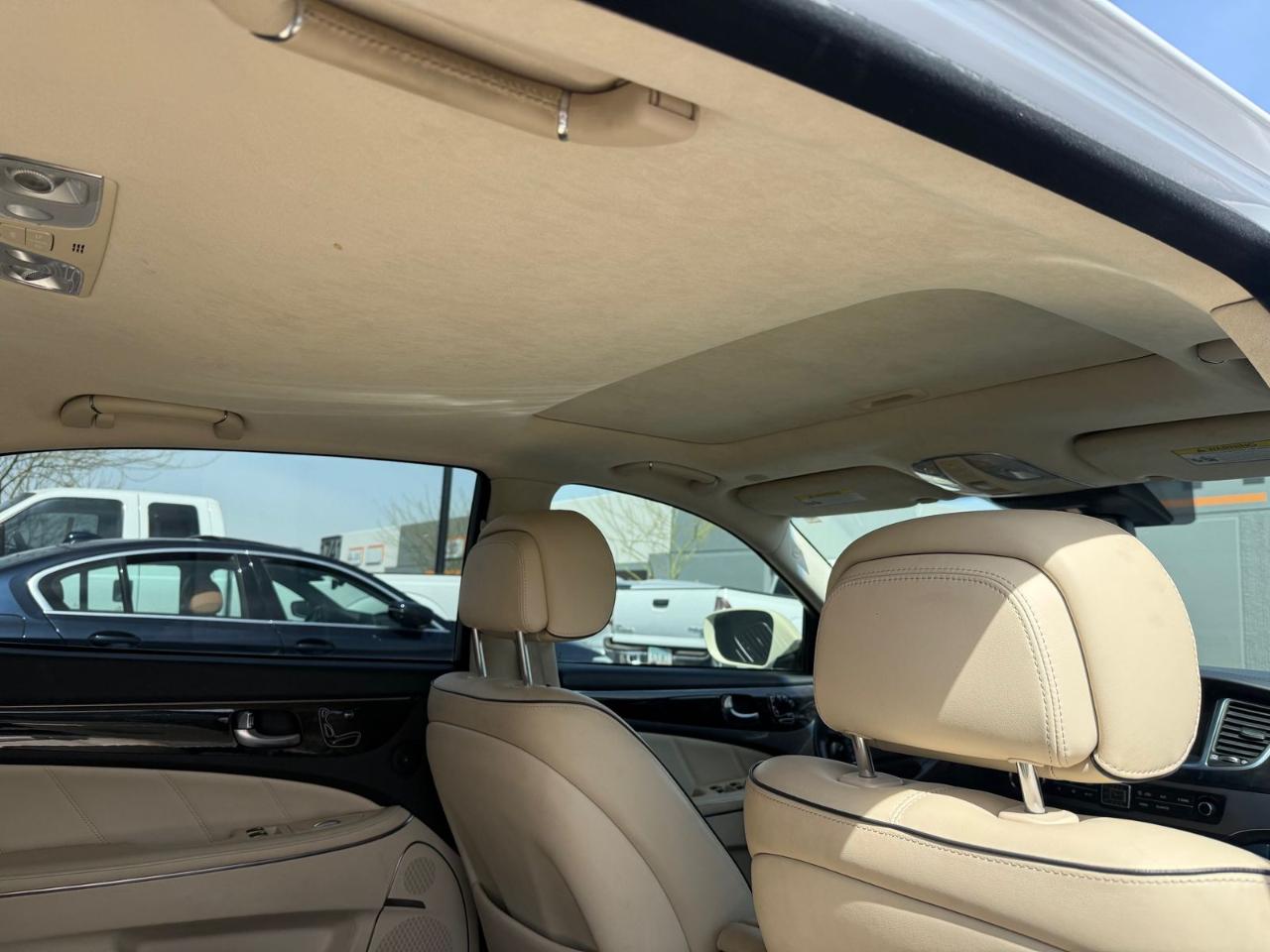 Hyundai Equus Signature 2015