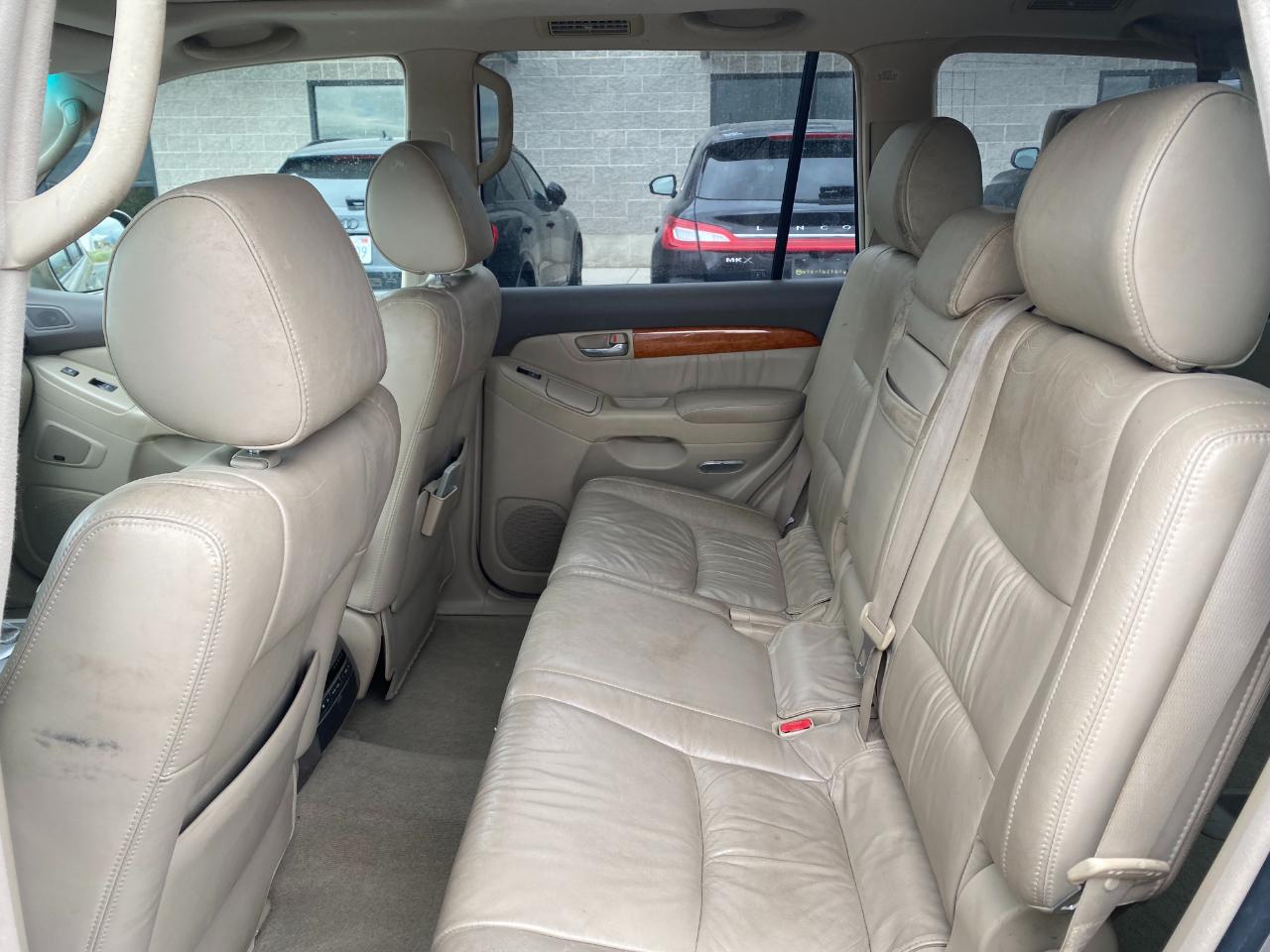 Lexus GX 470 Sport Utility 2004