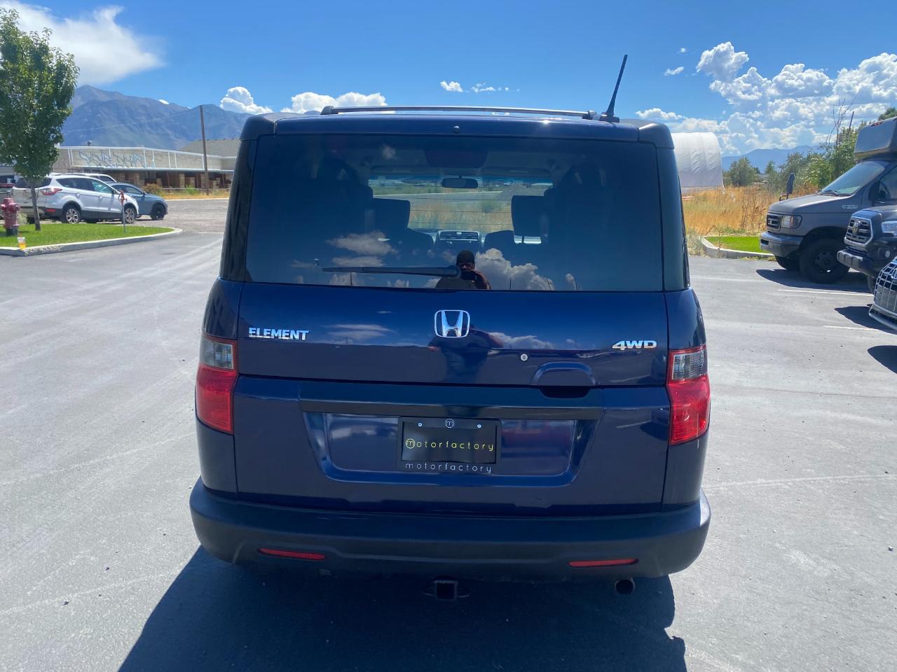 Honda Element EX 4WD AT 2009