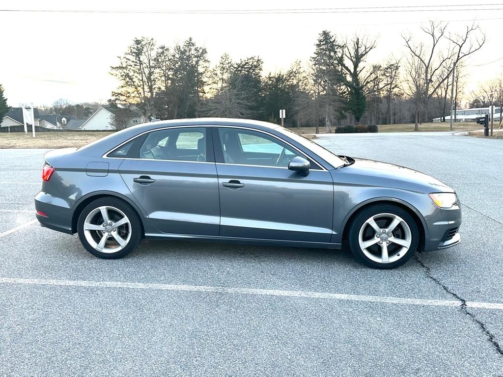 Audi A3  2015