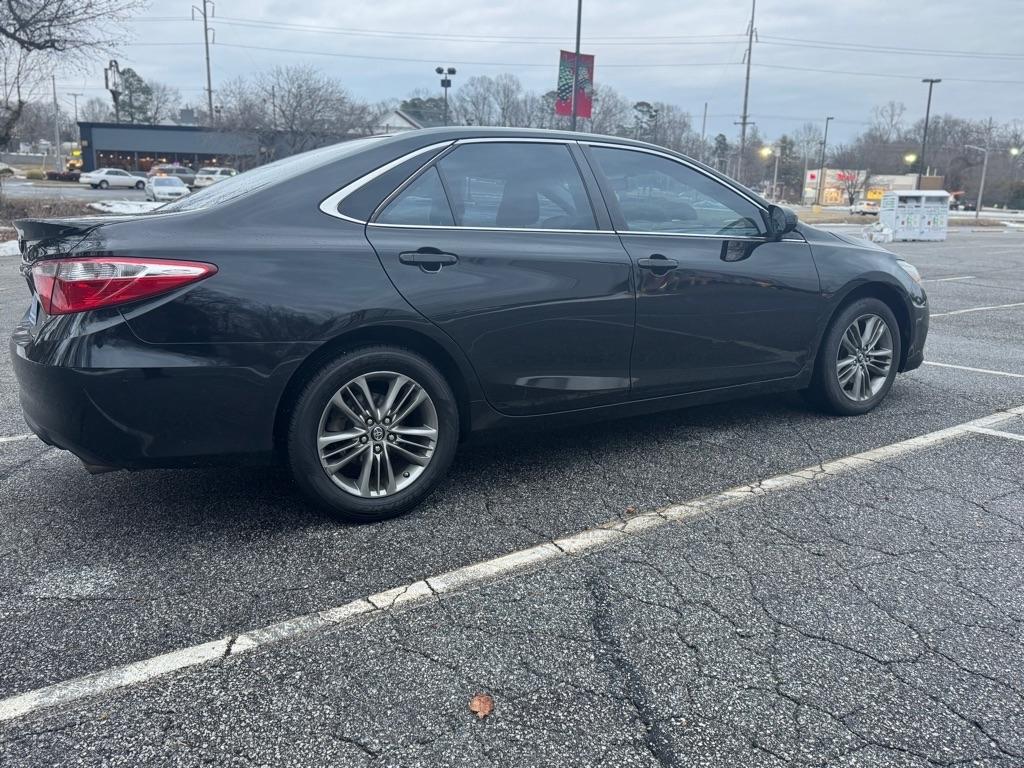 Toyota Camry LE 2017
