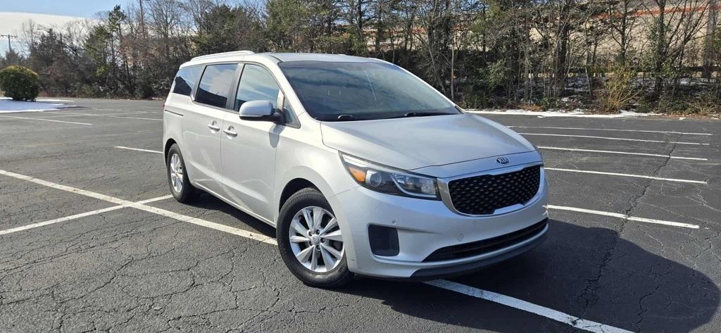 2018 Kia Sedona LX