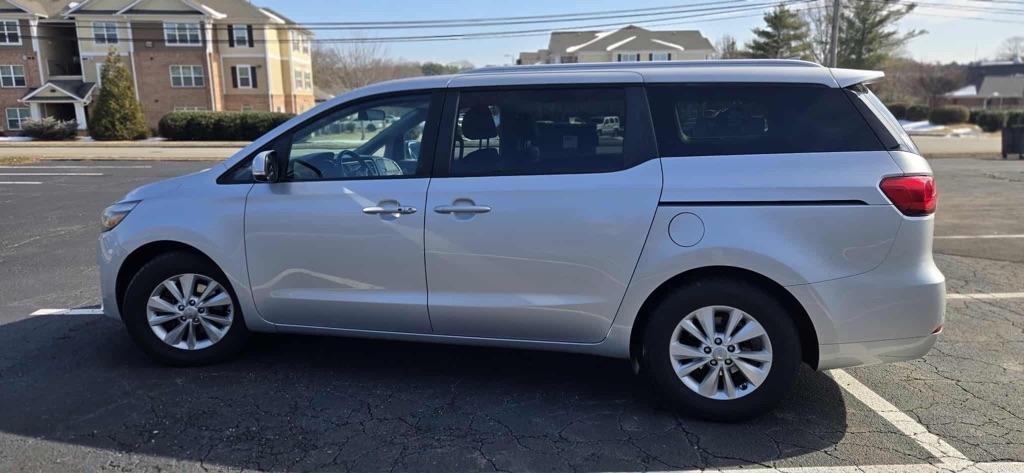 Kia Sedona LX 2018