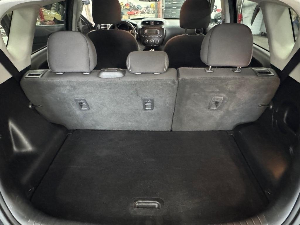 Kia Soul Base 6A 2016