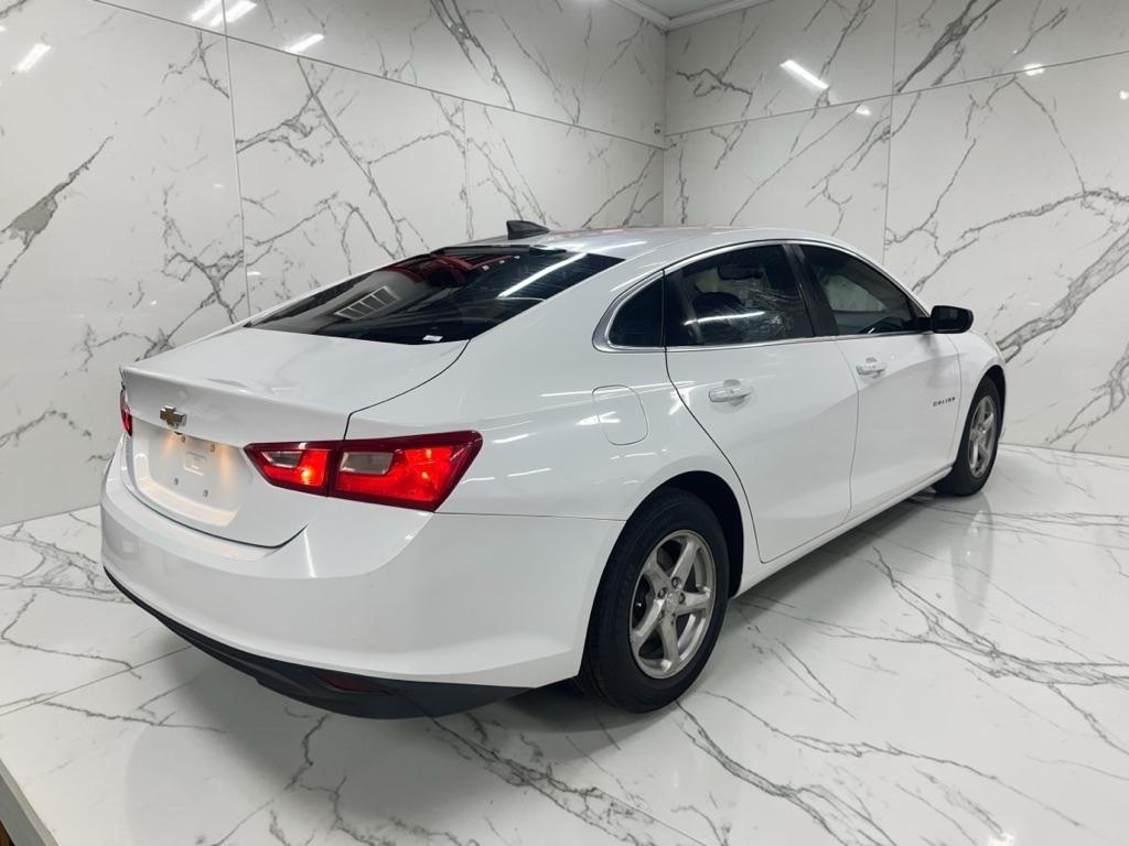 Chevrolet Malibu LS 2017