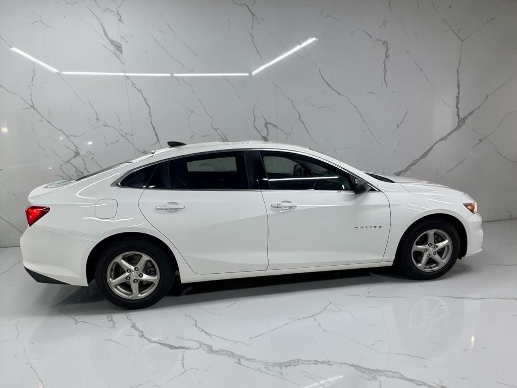 Chevrolet Malibu LS 2017