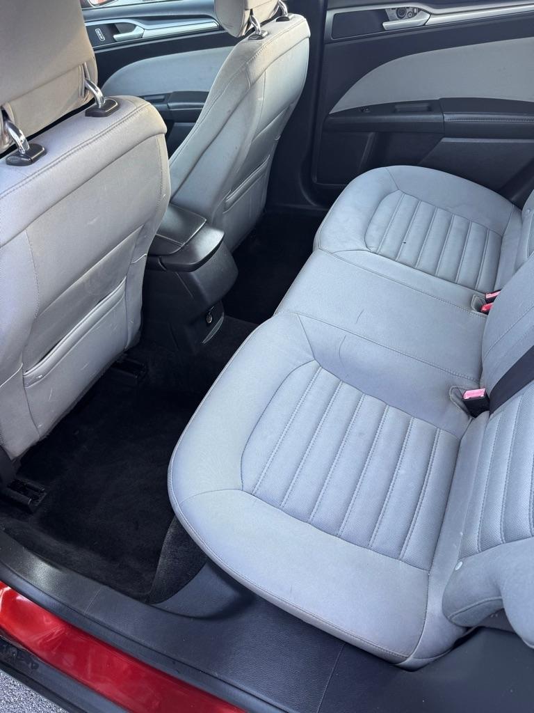 Ford Fusion S 2014