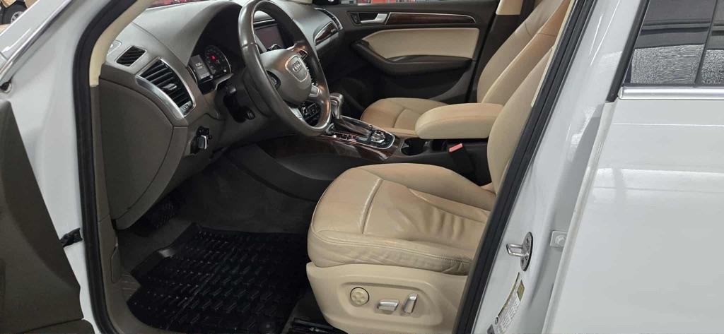 Audi Q5 2.0T Premium Plus quattro 2015