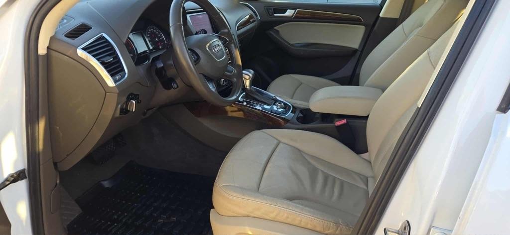 Audi Q5 2.0T Premium Plus quattro 2015