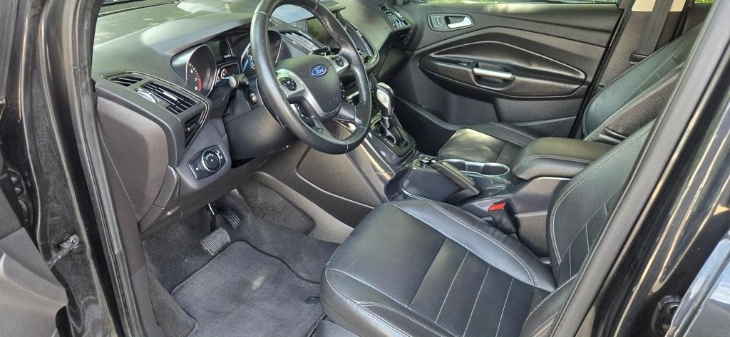 Ford Escape Titanium FWD 2014