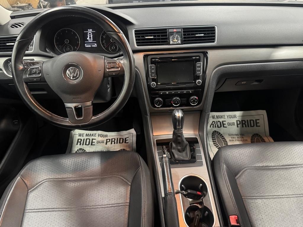 Volkswagen Passat 1.8T SE AT PZEV 2014