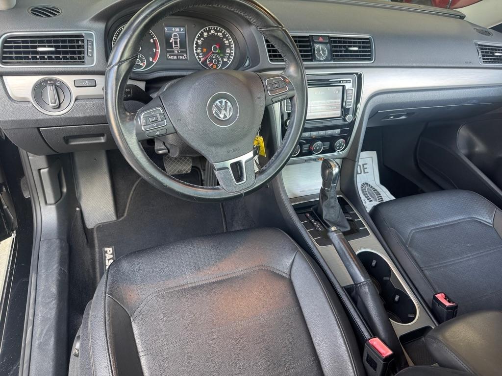Volkswagen Passat 1.8T SE AT PZEV 2014