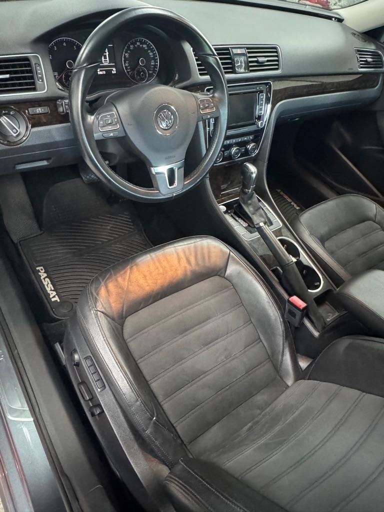 Volkswagen Passat 1.8T SEL Premium AT PZEV 2014