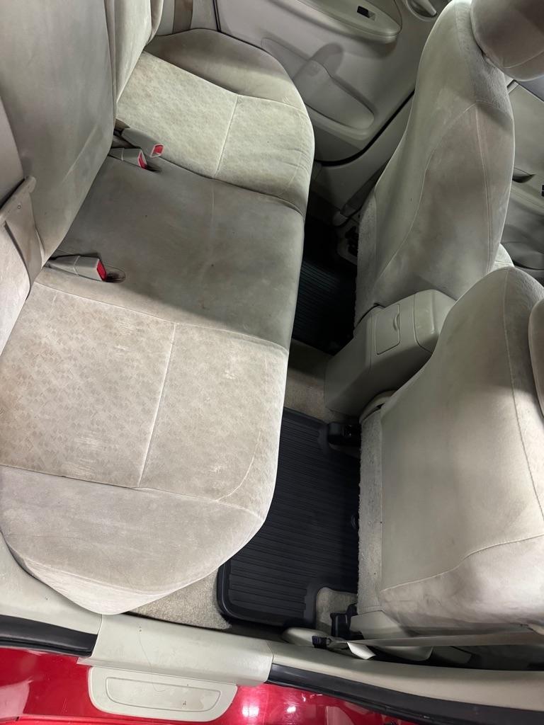 Toyota Corolla Base 4-Speed AT 2009