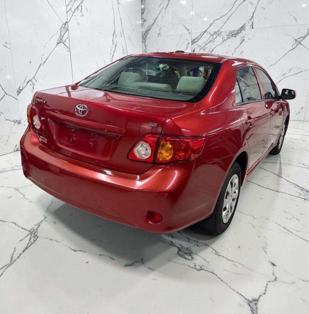 Toyota Corolla Base 4-Speed AT 2009