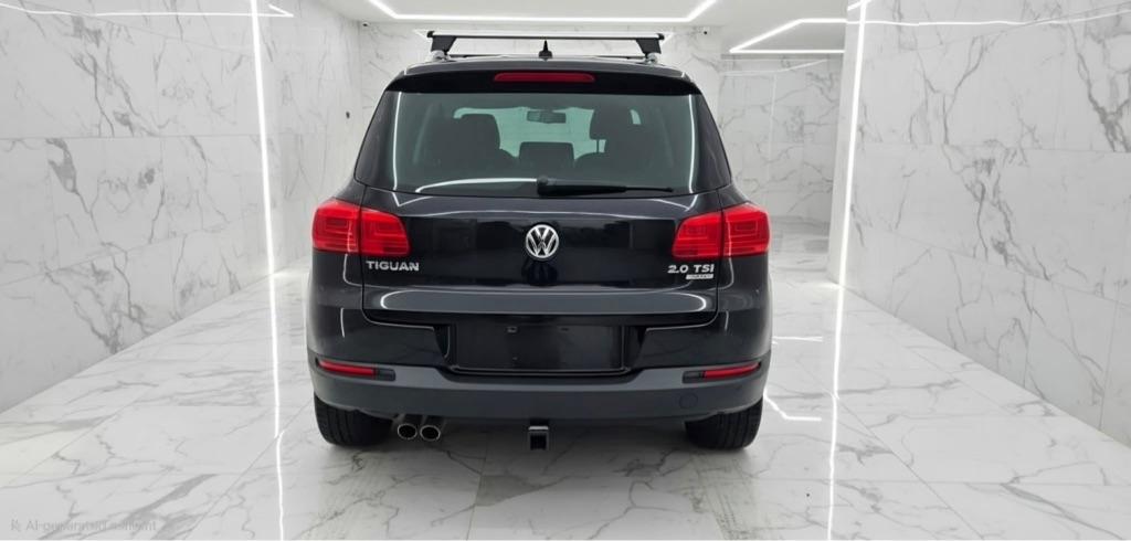 Volkswagen Tiguan S 4Motion 2012