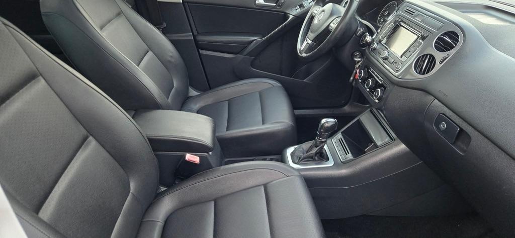 Volkswagen Tiguan S 4Motion 2012