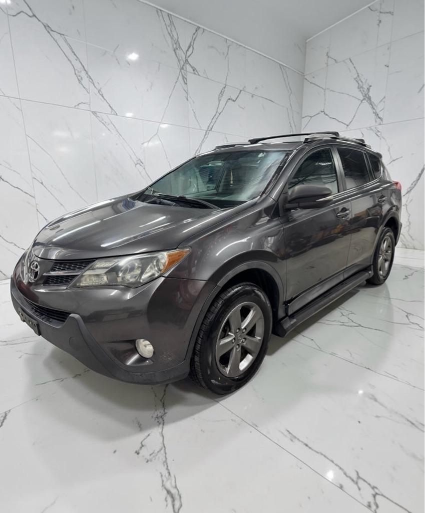 Toyota RAV4 XLE AWD 2013