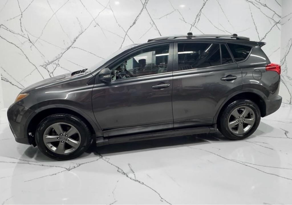 Toyota RAV4 XLE AWD 2013