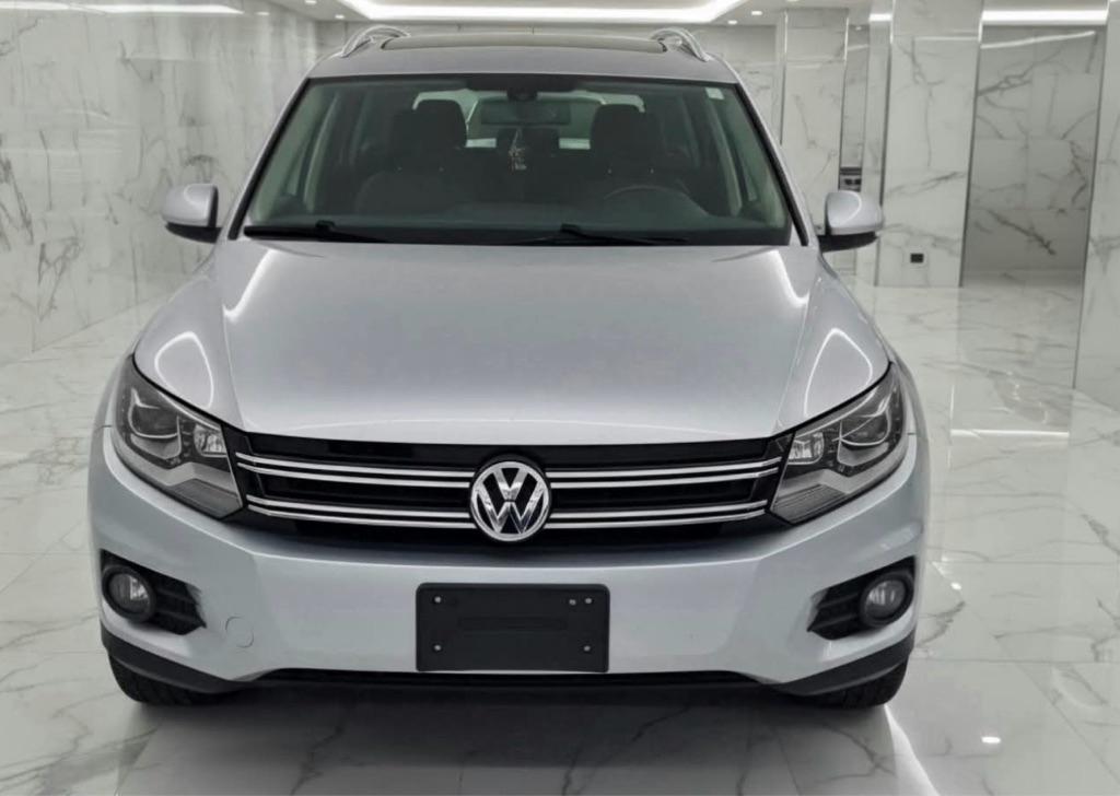 Volkswagen Tiguan S 2016